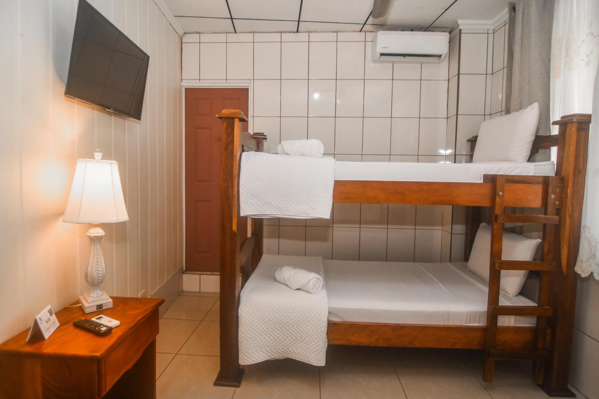 Hotel Aldea Chorotega Puntarenas Luaran gambar