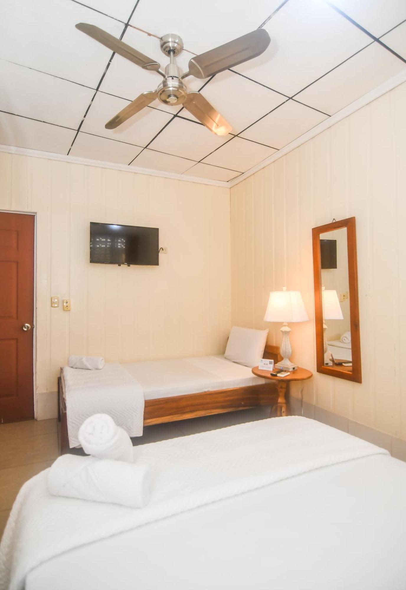 Hotel Aldea Chorotega Puntarenas Luaran gambar